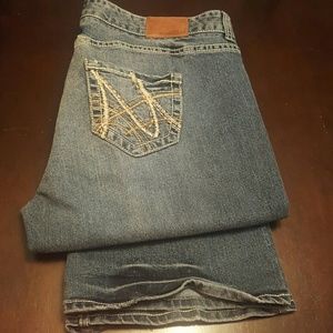 Boot cut jeans