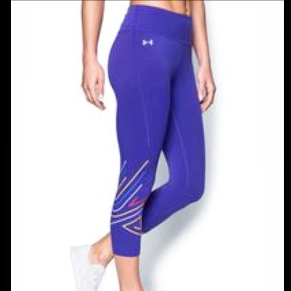 Under Armour Pants - NWT RARE Under Armour Bright Athletic Bottoms- S