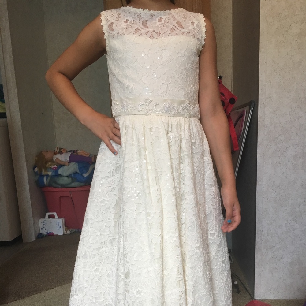 Ivory lace girls dress