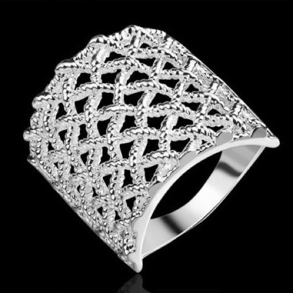 NWOT NEW Silver Square Woven Rope Statement Ring - Picture 3 of 3