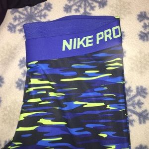 Nike pro Capri leggings