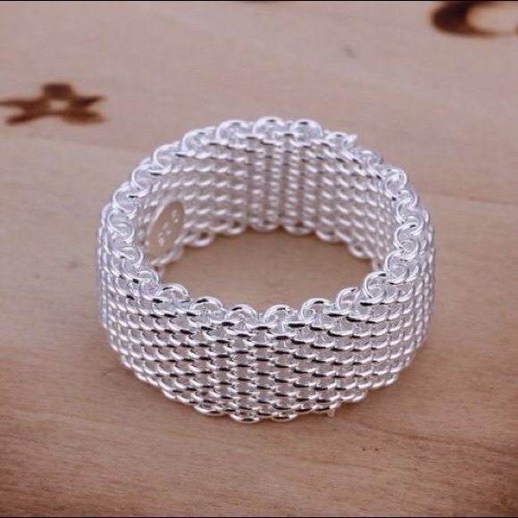 Jewelry - NEW Silver Mesh Woven Band Ring