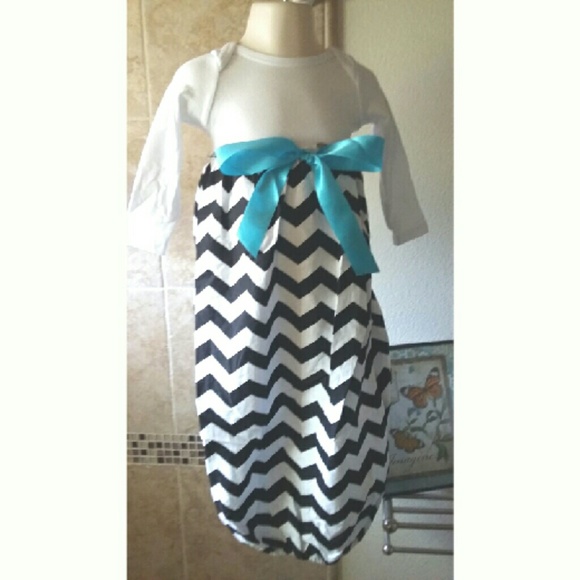 Chevron Print Boutique Dress - Picture 2 of 5