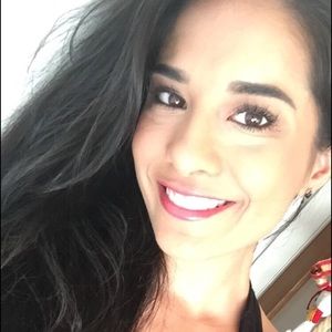 Meet your Posher, Luisa