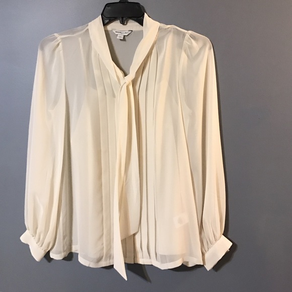 Banana Republic Tops - Banana Republic Blouse w/ Cami