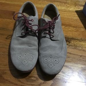 CLEARANCE!!! Rockport wing tips