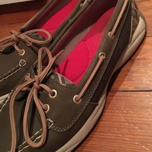 Boat shoes