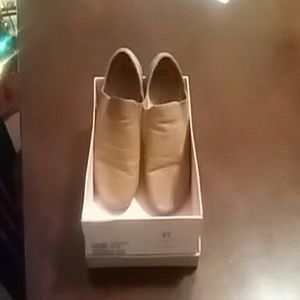 Girls size 13 jazz shoes