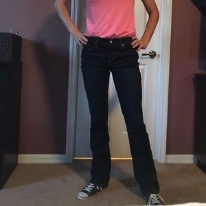 Merona Jeans. Curvy Bootcut. Size 2 Regular.