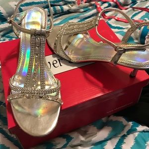 USED-Silver Slipper