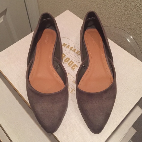 Neutral Flats