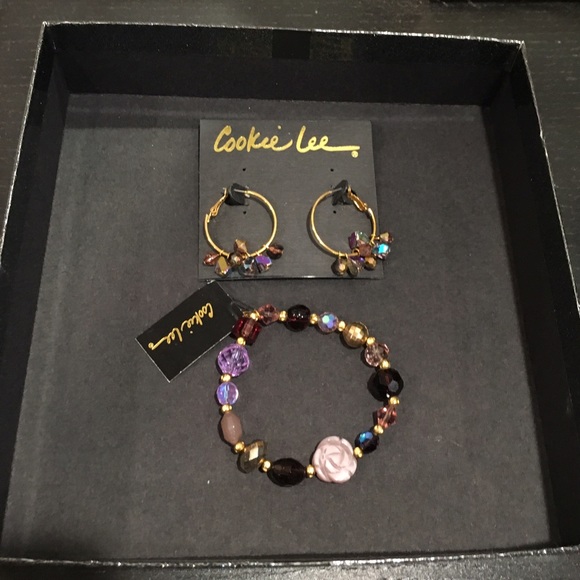 Cookie Lee Jewelry - Cookie Lee Earring and Bracelet Set