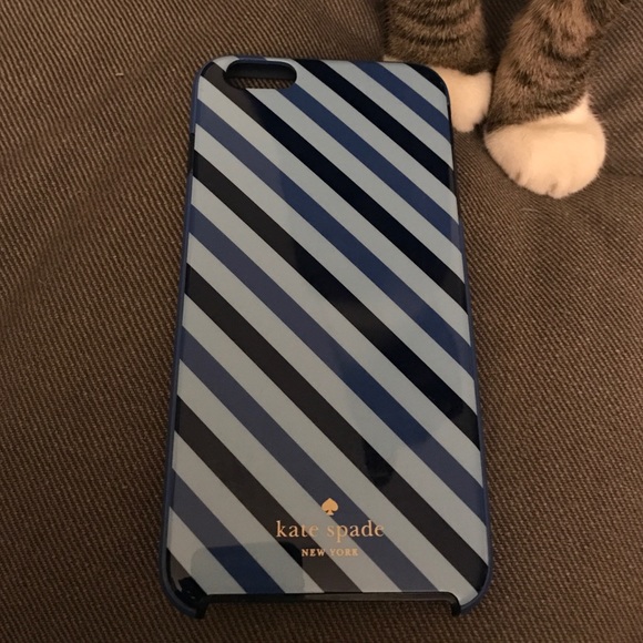 kate spade Accessories - Kate Spade blue stripe 6+ iphone case