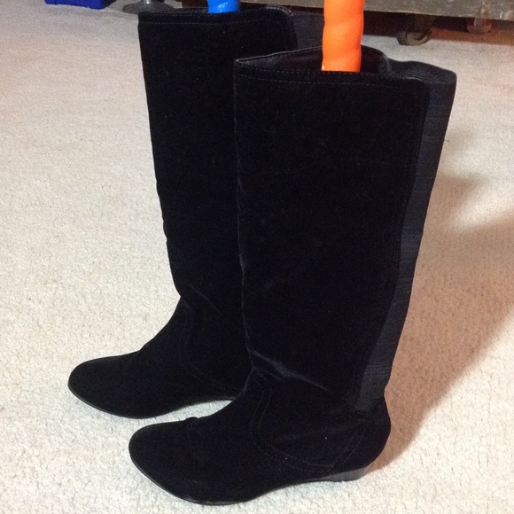 Black Velvet Knee High Boots. Size 7