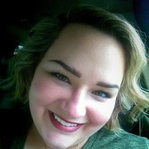 Meet your Posher, Elly