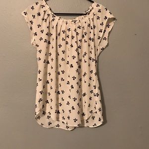 White short sleeve blouse