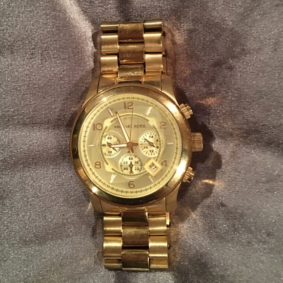 Michael kors gold watch