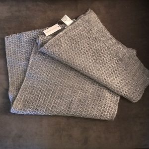 REDUCED! New York & Co. Scarf