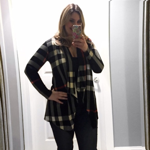 Last 1! S-L Velvet Taupe Plaid Cardigan - Picture 2 of 2