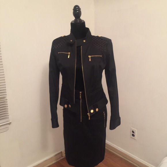 Marciano suit