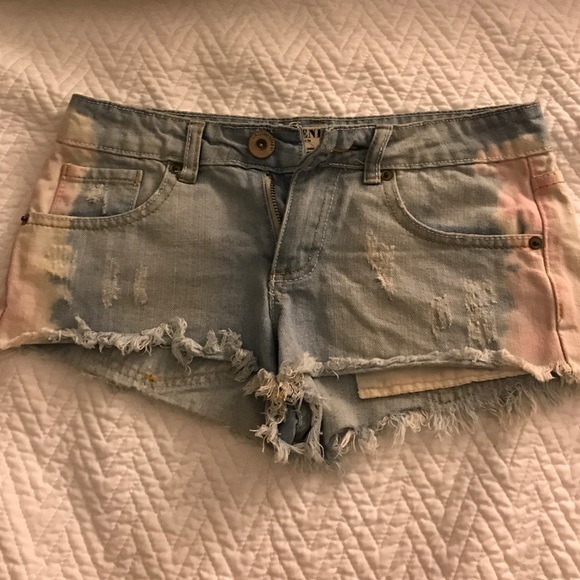 Denim shorts - Picture 1 of 3