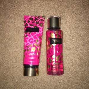 Victoria's Secret Set