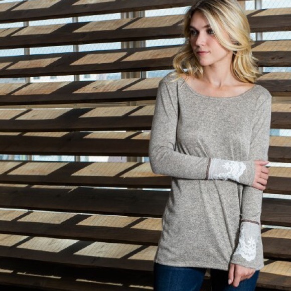 Threads & Trends Tops - Lace Cuffed Top