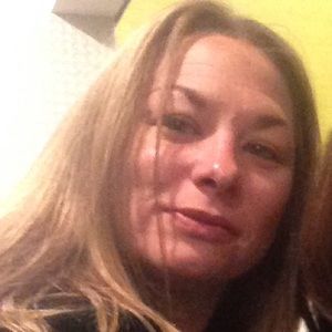 Meet your Posher, April