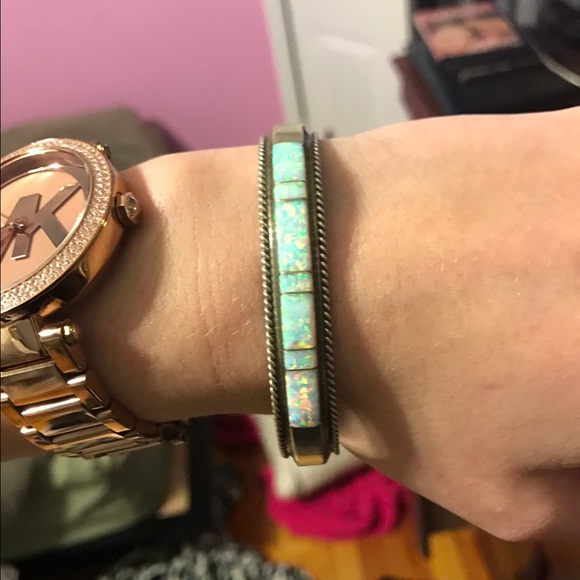 Brand new October birthstone bracelet