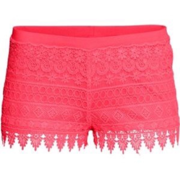 Pink Lace Shorts - Picture 1 of 2