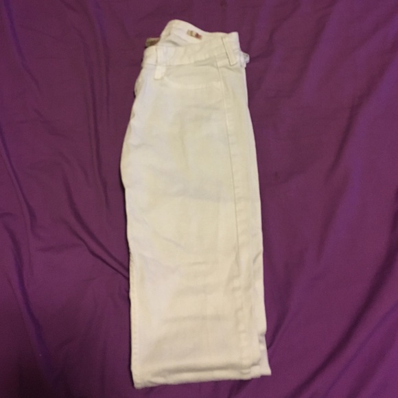 White Jeans, Super Skinny