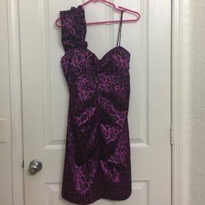One shoulder dress