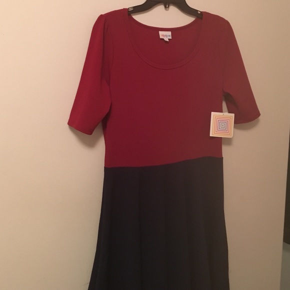 NWT XL Lularoe Nicole dress