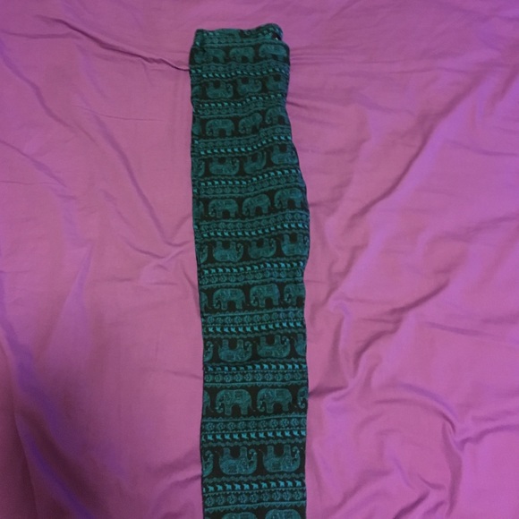 Elephant print leggings