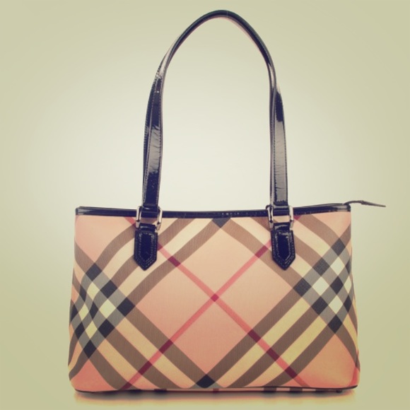 Burberry Handbags - Burberry Handbag 👜