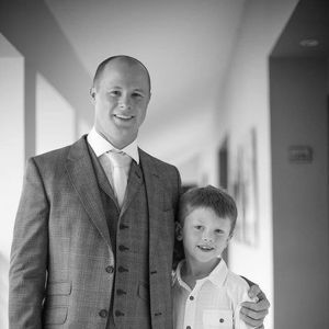 Meet your Posher, Lora