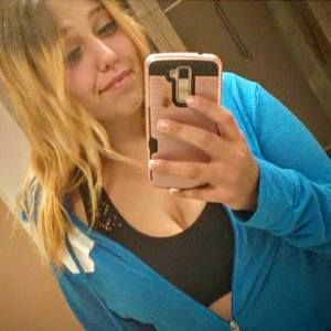 Meet your Posher, Alyssa