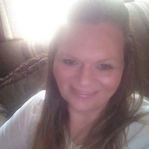 Meet your Posher, Vickue