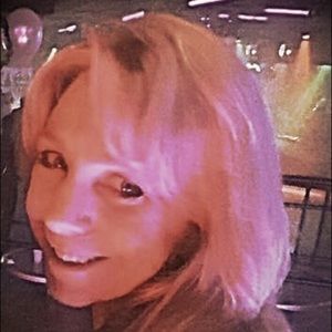 Meet your Posher, Shelly