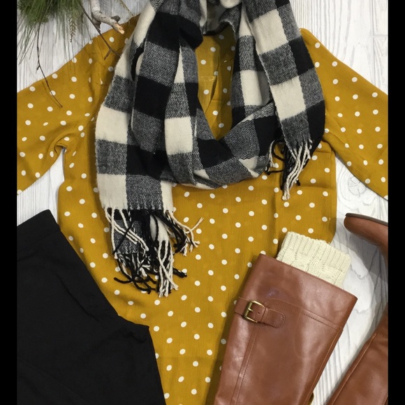 Polka Dot Blouse - Picture 4 of 4