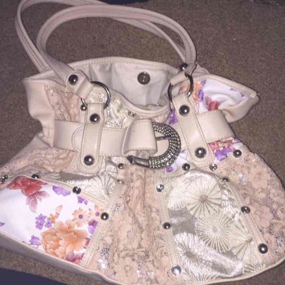 Cute purse - Picture 1 of 3