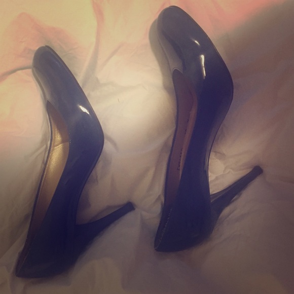 Stuart Weitzman Blue Patent Pump