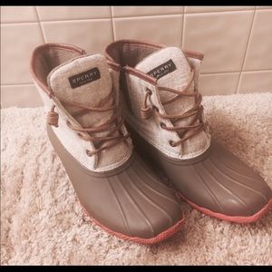 Sperry saltwater duck boots size 8.5