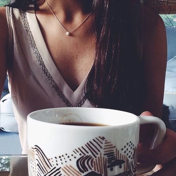 Silver Chain Imitation Pearl Delicate Necklace - Picture 2 of 5