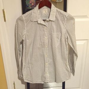 Modern & Chic Polka Dot Collared Shirt