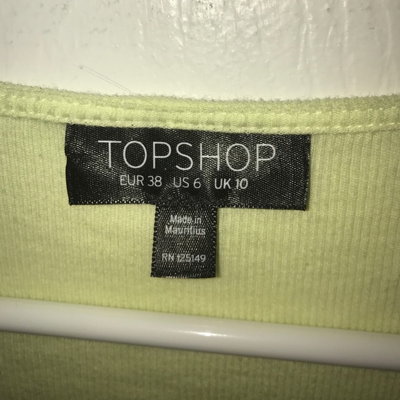 Topshop Ribbed Crop Too - Picture 2 of 3
