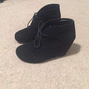 Black wedge booties