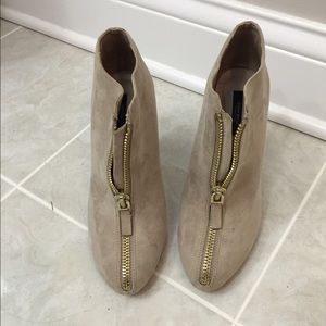 Zara zip ankle booties