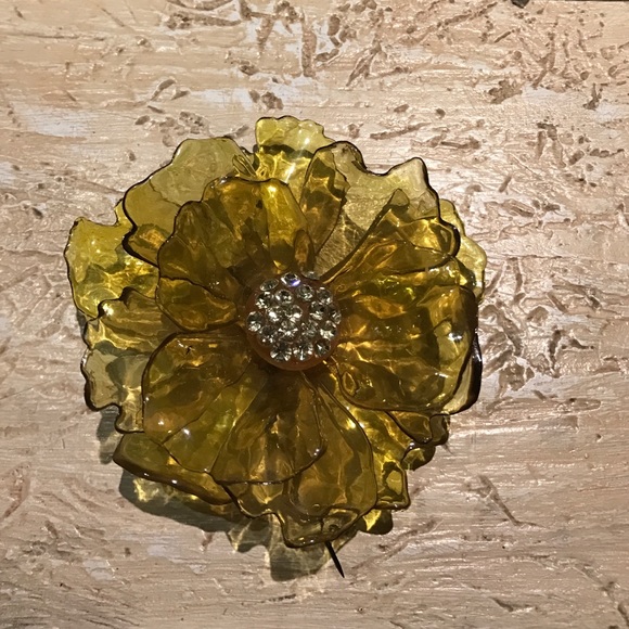 Alexis Bittar pin