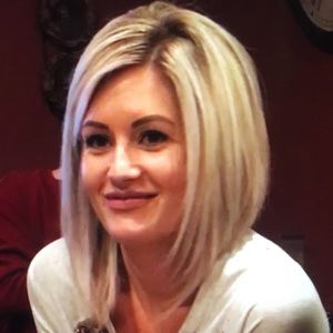 Meet your Posher, Candice